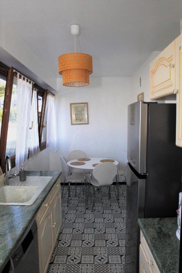 Appartement T3 Plein Centre Saint-Raphaël Eksteriør bilde